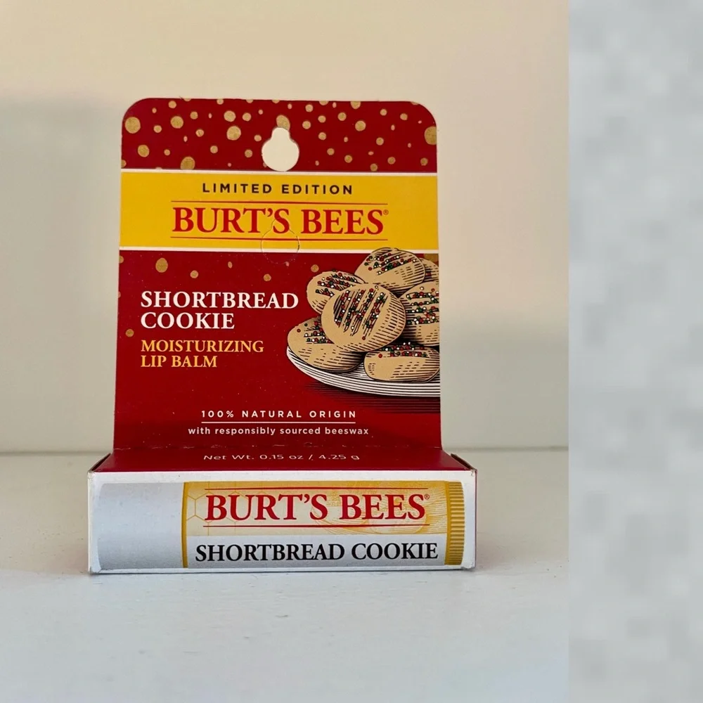 Limited Edition BURT’S BEES New in Box SHORTBREAD COOKIE Moisturizing LIP BALM